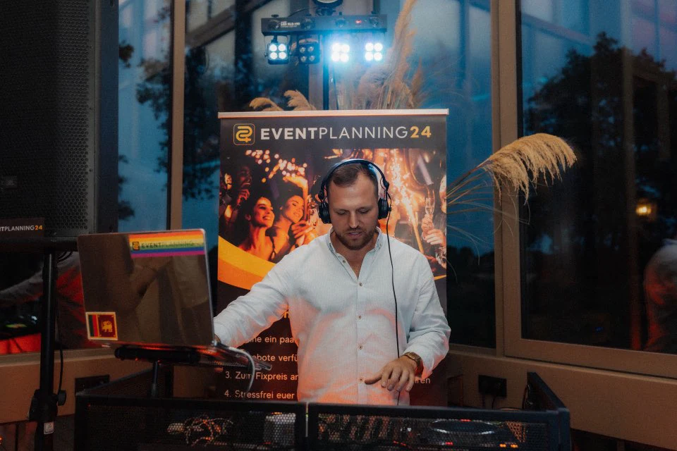 DJ & Saxophon für Hochzeiten in Wuppertal
